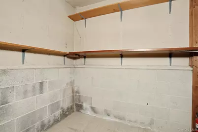 30 Bridle Road, Spring Valley, NY 10977 - Photo 31