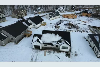 37 Southfield Falls, Monroe, NY 10950 - Photo 1