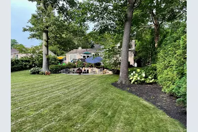 10 Beech Lane, Stony Brook, NY 11790 - Photo 25