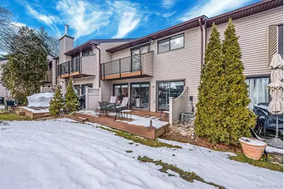 105 Northgate Circle, Melville, NY 11747 - Photo 5