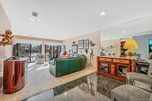 105 Northgate Cir, Melville, NY 11747 - Photo 23