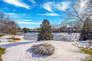 105 Northgate Cir, Melville, NY 11747 - Photo 7