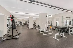 2500 Johnson Ave, Bronx, NY 10463 - Photo 13