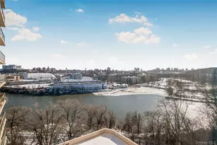 2500 Johnson Ave, Bronx, NY 10463 - Photo 9