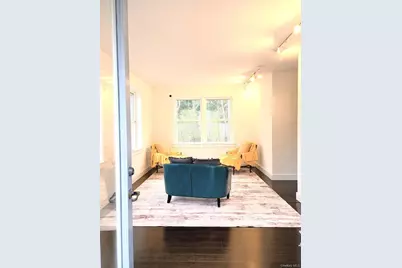13595 Soundview Avenue, Southold, NY 11971 - Photo 3