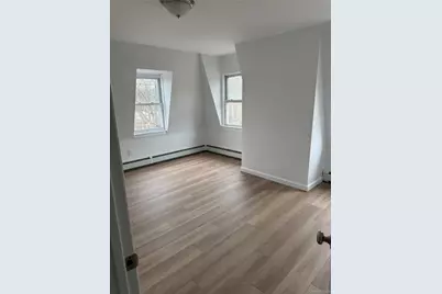 21 Continental Place #B, Glen Cove, NY 11542 - Photo 15