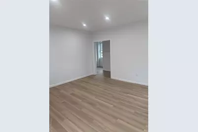 21 Continental Place, Glen Cove, NY 11542 - Photo 7