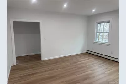 21 Continental Place, Glen Cove, NY 11542 - Photo 11