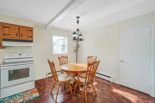 53 Canterbury Ln, North Babylon, NY 11703 - Photo 7