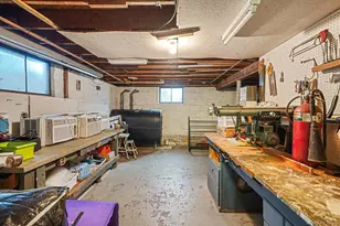 53 Canterbury Ln, North Babylon, NY 11703 - Photo 27