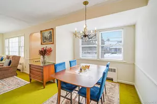 53 Canterbury Ln, North Babylon, NY 11703 - Photo 9