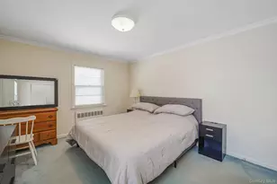 53 Canterbury Ln, North Babylon, NY 11703 - Photo 19