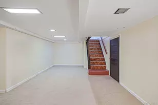 53 Canterbury Ln, North Babylon, NY 11703 - Photo 25