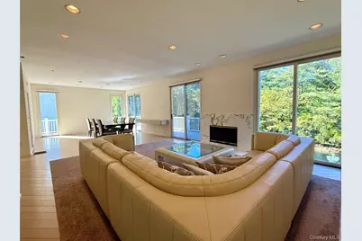 7 Cobblefield Lane, White Plains, NY 10605 - Photo 9