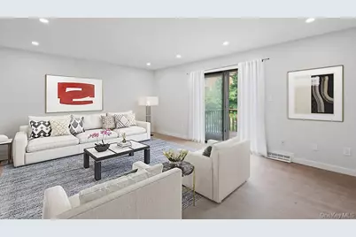 95 Windsor Gate Drive, New Hyde Park, NY 11040 - Photo 5