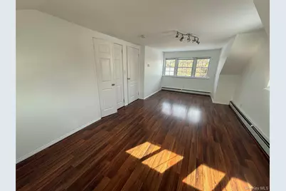 [Address not provided], North Babylon, NY 11703 - Photo 7