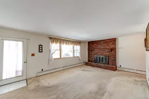 18 Annetta Ave, Smithtown, NY 11787 - Photo 3