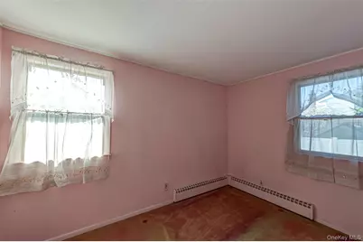 18 Annetta Avenue, Smithtown, NY 11787 - Photo 9