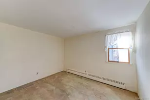 18 Annetta Ave, Smithtown, NY 11787 - Photo 11