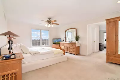 77 Dimond Avenue, Cortlandt Manor, NY 10567 - Photo 19