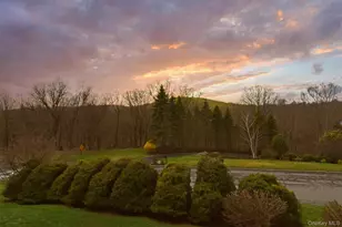 77 Dimond Ave, Cortlandt Manor, NY 10567 - Photo 33