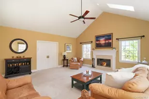 77 Dimond Ave, Cortlandt Manor, NY 10567 - Photo 13