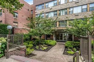 15 Hill Park Ave, Great Neck, NY 11021 - Photo 7