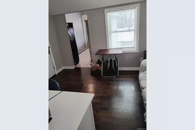 60 Bay Avenue, Patchogue, NY 11772 - Photo 9