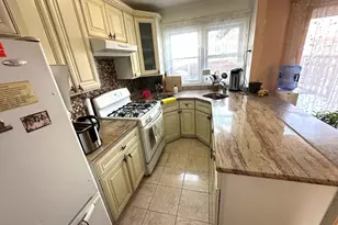 150-43 77th Rd, Kew Gardens, NY 11367 - Photo 5