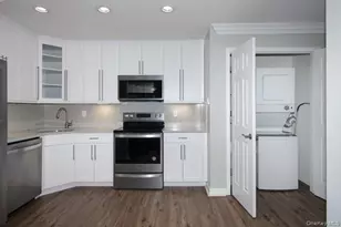 465 New Hwy, Copiague, NY 11726 - Photo 3