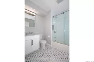 465 New Hwy, Copiague, NY 11726 - Photo 9