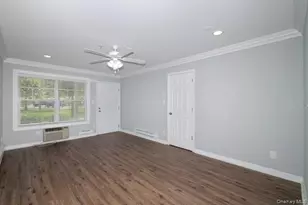 465 New Hwy, Copiague, NY 11726 - Photo 5