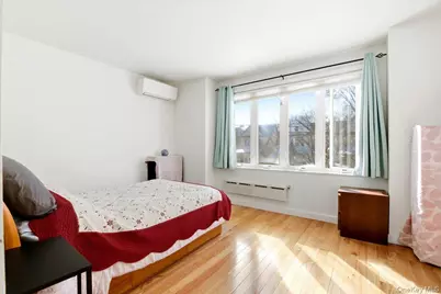 69-27 Manse Street, Forest Hills, NY 11375 - Photo 29