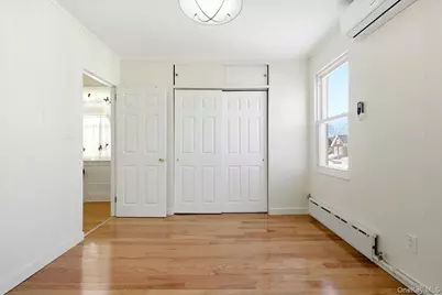 69-27 Manse Street, Forest Hills, NY 11375 - Photo 21