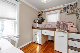 17 Everett St, Lynbrook, NY 11563 - Photo 15