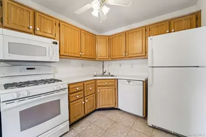 101 Parkside Drive, Suffern, NY 10901 - Photo 11