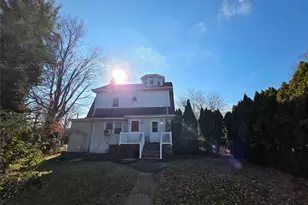 339 Tulip Ave, Floral Park, NY 11001 - Photo 7