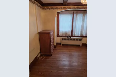 339 Tulip Avenue, Floral Park, NY 11001 - Photo 15