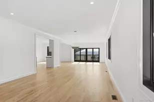 31 Gedney Way, White Plains, NY 10605 - Photo 11