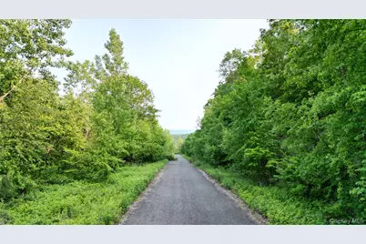 5 Truncali Drive, Marlboro, NY 12542 - Photo 19