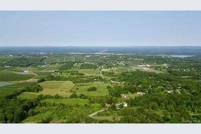 5 Truncali Drive, Marlboro, NY 12542 - Photo 11