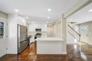 182 W 17th St, Deer Park, NY 11729 - Photo 9