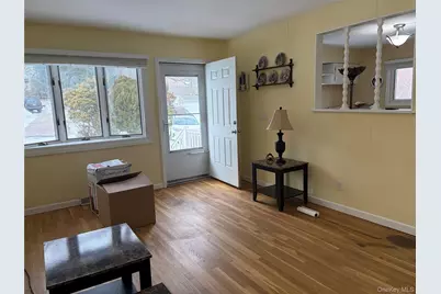 41 Robin Road, Rocky Point, NY 11778 - Photo 5