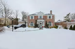 [Address not provided], Great Neck, NY 11023 - Photo 27