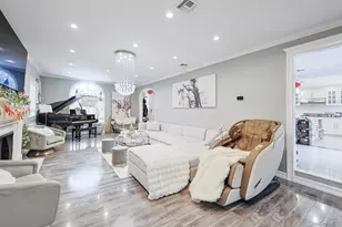 [Address not provided], Great Neck, NY 11023 - Photo 11