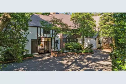 9 Beacon Hill Road, Port Washington, NY 11050 - Photo 1