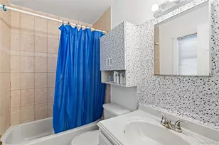 1093 Oak Neck Rd, Bay Shore, NY 11706 - Photo 19