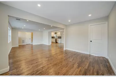 233 Harrison Avenue, Island Park, NY 11558 - Photo 7