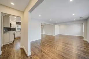 233 Harrison Ave, Island Park, NY 11558 - Photo 5