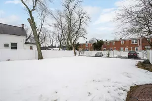 34 S Front St, Farmingdale, NY 11735 - Photo 13